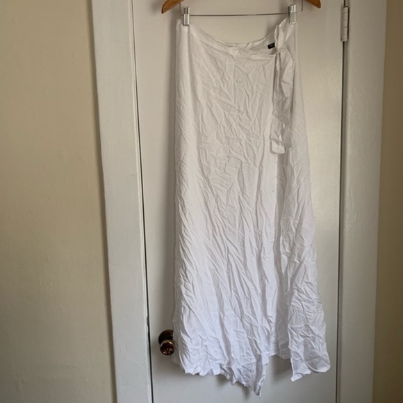 Nasty Gal Maxi Wrap Cover-Up White Cream Large - Picture 4 of 7